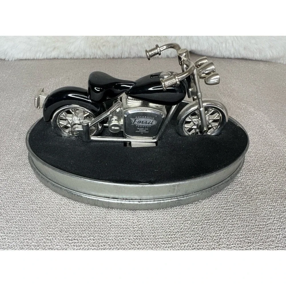 Fossil collectible vintage